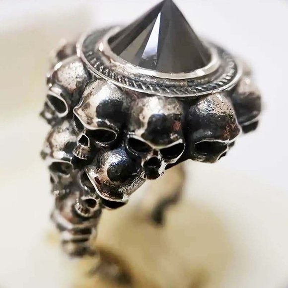 BIKER PUNK STACKED SKULLS PYRAMID RED STONE OXIDIZED SILVER RING 46 - Picture 2 of 2